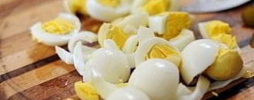 Шаг 2: салата оливье с морковью