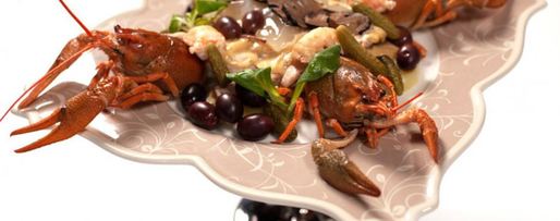 Шаг 6: салата оливье с перепелиным мясом, раковыми шейками и трюфелем