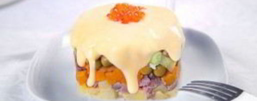 Шаг 3: салата оливье слоями