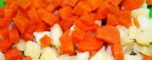 Шаг 3: салата оливье со свининой