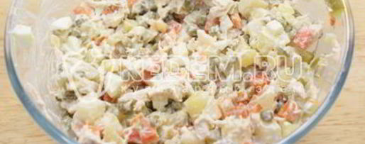 Шаг 5: салата с курицей праздничное оливье