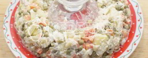 Шаг 6: салата с курицей праздничное оливье