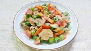 Рецепт Салата из курицы с шампиньонами