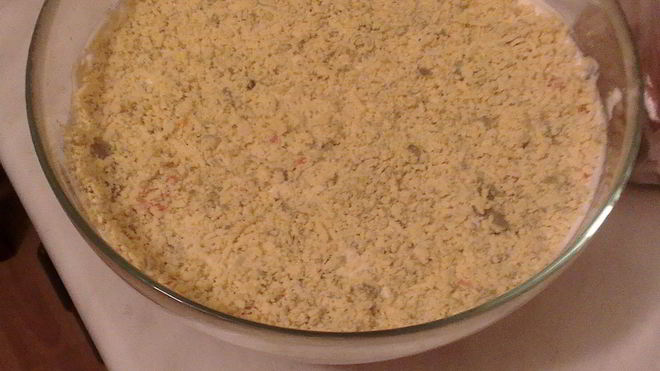 Рецепт Мимозы с горбушей и картофелем