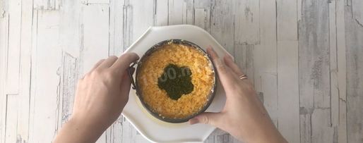 Шаг 9: мимозы с тунцом