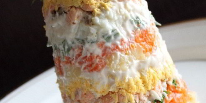 Рецепт порционного салата мимоза с лососем