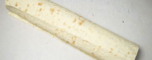 Шаг 2: рулет из лаваша мимоза