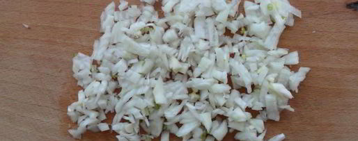 Шаг 1: салата мимоза с горбушей