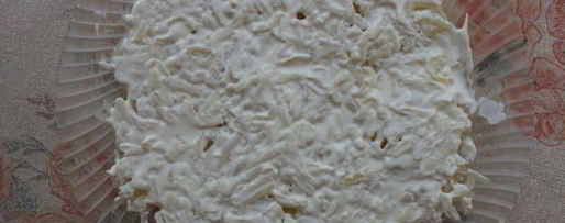 Шаг 4: салата мимоза с горбушей