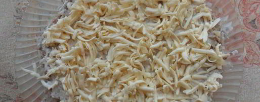 Шаг 5: салата мимоза с горбушей