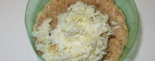 Шаг 2: салата мимоза с картошкой и сыром