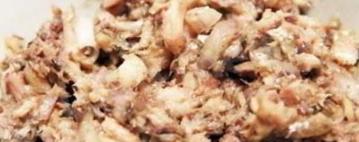 Шаг 2: салата мимоза с плавленым сыром