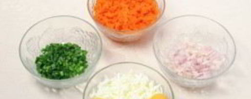 Шаг 1: салата мимоза с рисом и сыром