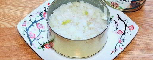 Шаг 8: салата мимоза с тунцом и йогуртом