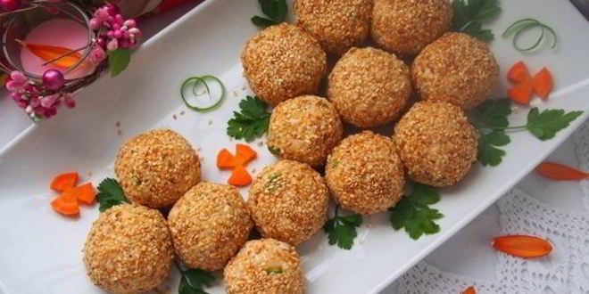 Рецепт салатных шариков мимоза в кунжуте