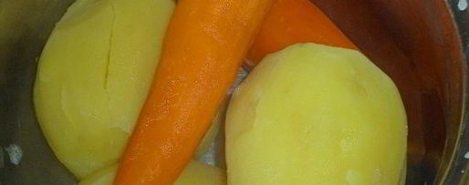 Шаг 2: слоеного салата мимоза