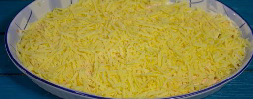 Шаг 12: горбуши под шубой в духовке