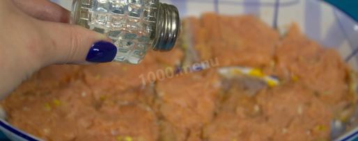 Шаг 6: горбуши под шубой в духовке