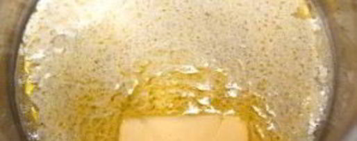 Шаг 6: картошки под шубой в духовке со свининой