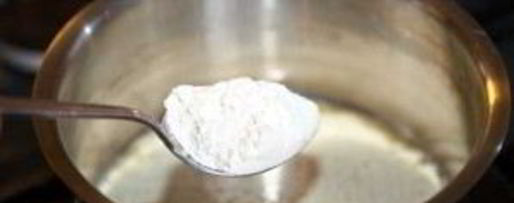 Шаг 7: картошки под шубой в духовке со свининой