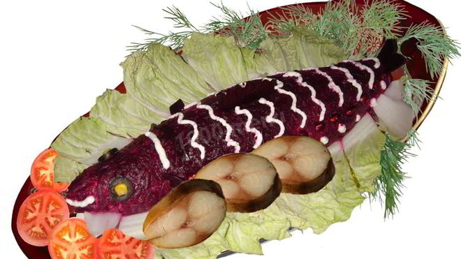 Рецепт Копченой скумбрии под шубой рулетом