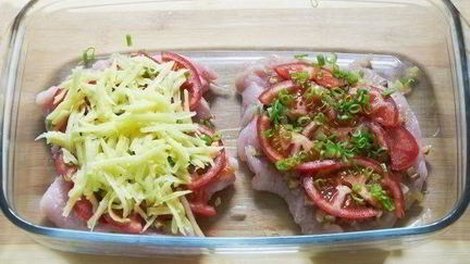 Рецепт Куриной грудки под шубой из грибов и картофеля