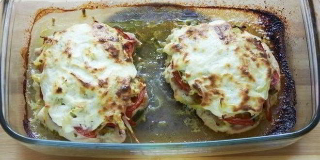 Рецепт куриной грудки под шубой из грибов и картофеля