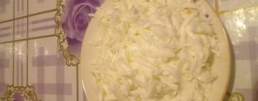 Шаг 3: салата рыбные консервы под шубой