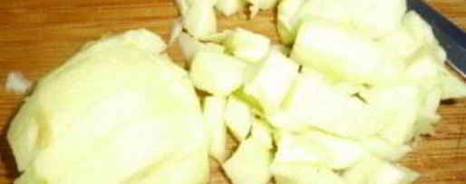 Шаг 2: селедки под шубой кубиками