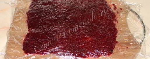 Шаг 9: селедки под шубой рулетом