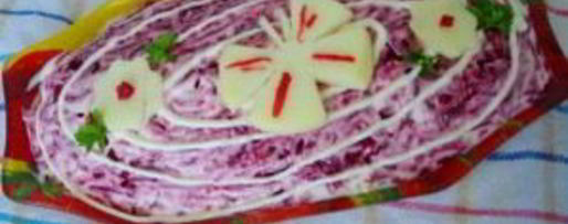 Шаг 6: селедки под свекольной шубой