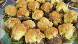 Рецепт Стожков из мясного фарша под шубой с грибами