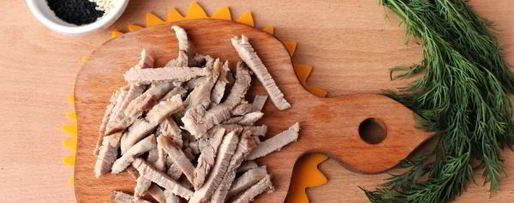 Шаг 4: салата с фасолью и корейской морковью