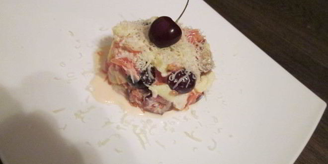 Рецепт салата с фруктами и куриной грудкой