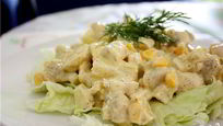 Рецепт Салата с йогуртом и курицей
