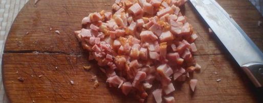 Шаг 2: салата с копченой курицей и фасолью