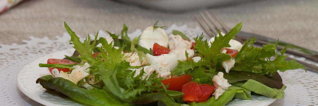 Рецепт Салата с курицей и овощами