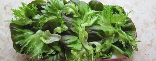 Шаг 1: салата с курицей и овощами