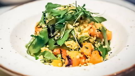 Рецепт Салата с печеной тыквой и булгуром