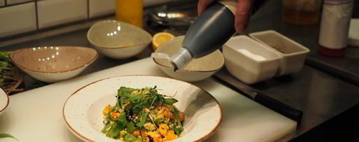 Шаг 7: салата с печеной тыквой и булгуром