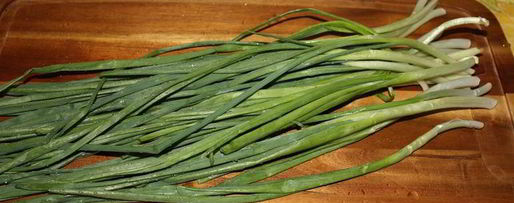 Шаг 5: салата с перепелиными яйцами и сельдью