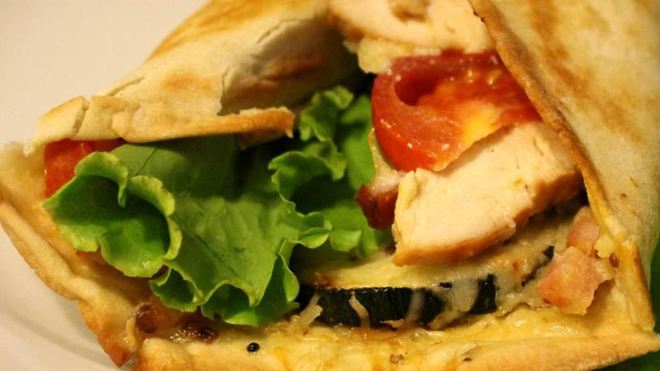 Рецепт Пиццы на лаваше по мотивам салата Цезарь