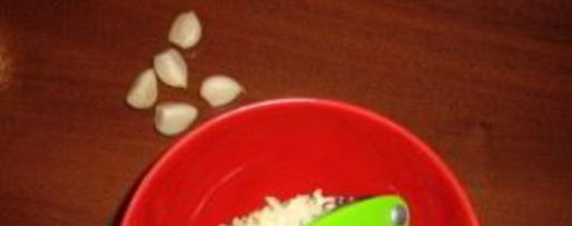 Шаг 5: салата цезарь домашний