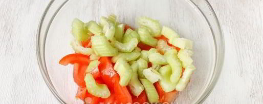 Шаг 5: салата цезарь по дюкану