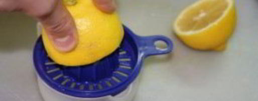 Шаг 4: салата цезарь с куриной грудкой