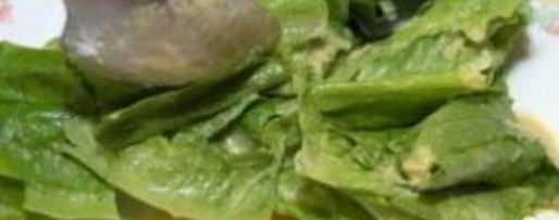 Шаг 7: салата цезарь с курицей копченой