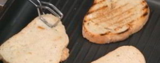 Шаг 5: салата цезарь с помидорами