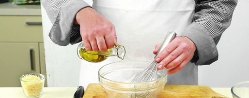 Шаг 1: салата цезарь с разными добавками