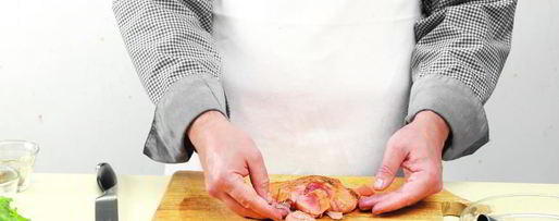 Шаг 3: салата цезарь с разными добавками