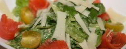 Шаг 6: салата цезарь с рыбой